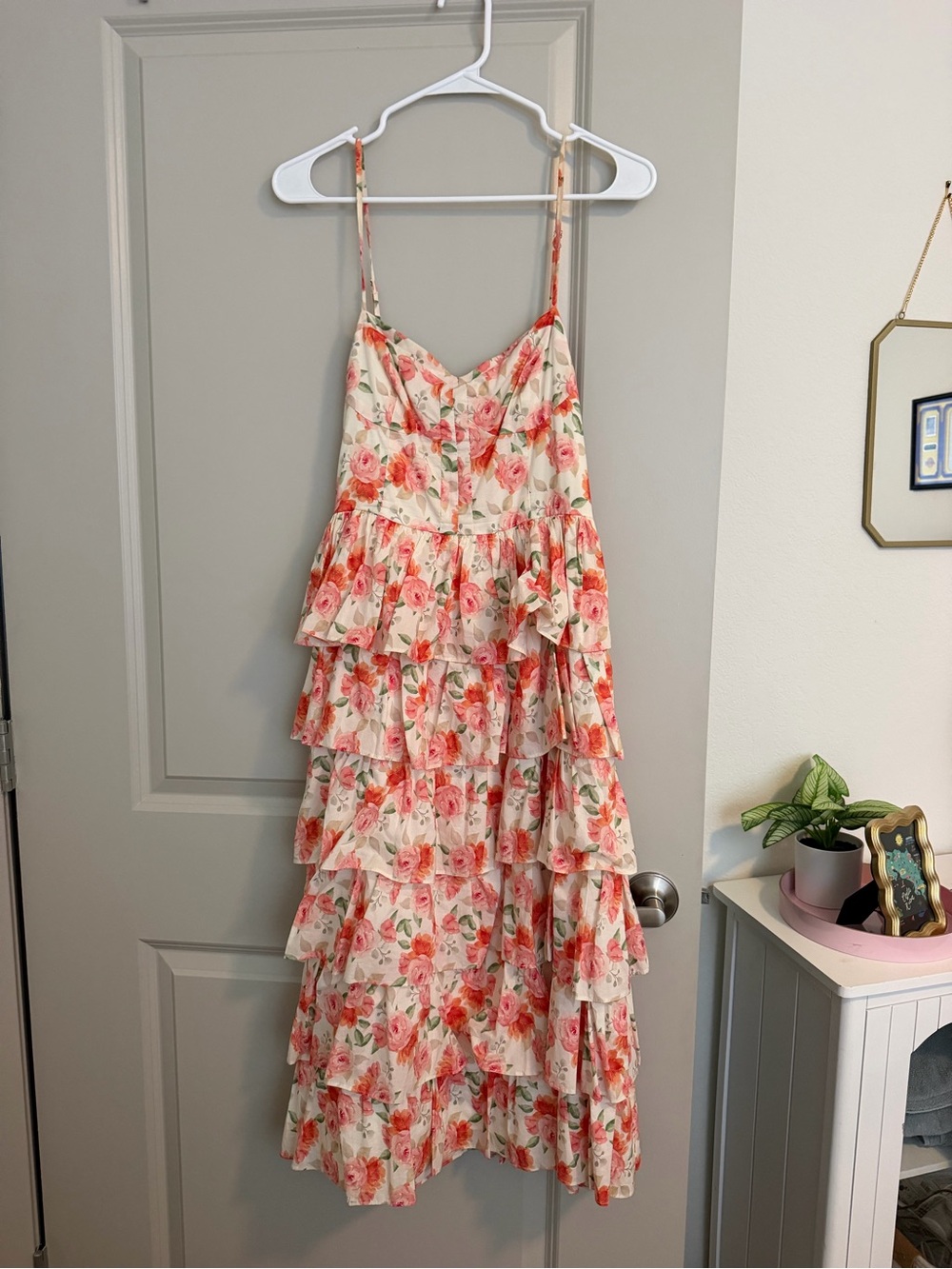 Floral Tiered Ruffle Spaghetti-Strap Dress - Cream with Coral Roses